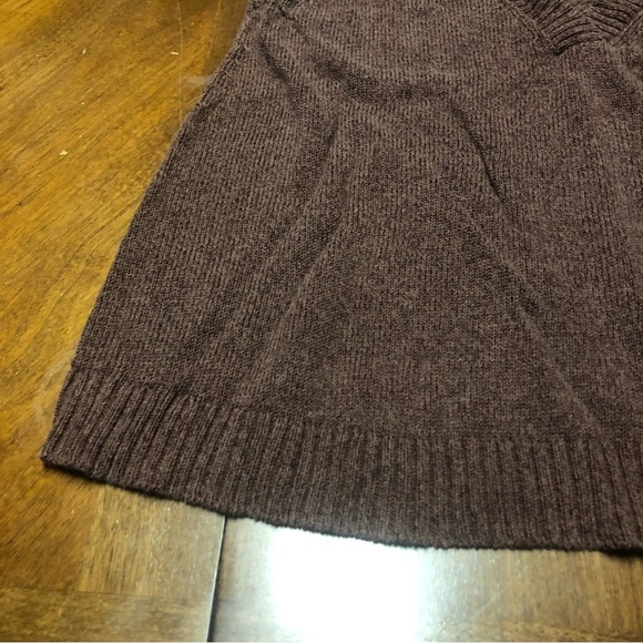 ANTHROPOLGIE Camila v neck sweater tank P15 - Picture 4 of 7